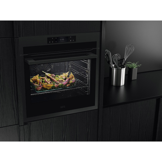 Image of AEG Series 8000 BPE748380T Forno Serie 8000 AssistedCooking con pulizia pirolitica