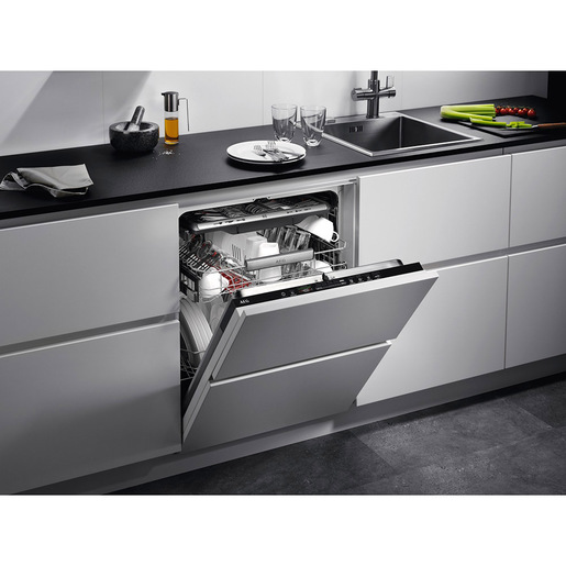 Image of AEG FSE76738P Lavastoviglie integrata totale serie 7000 GlassCare 60 cm